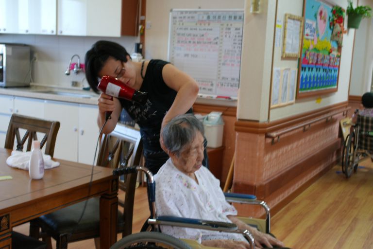 서부신협여직원회 목욕봉사