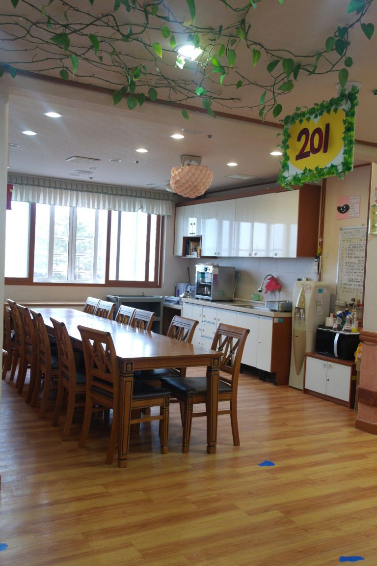 생활실(식당)